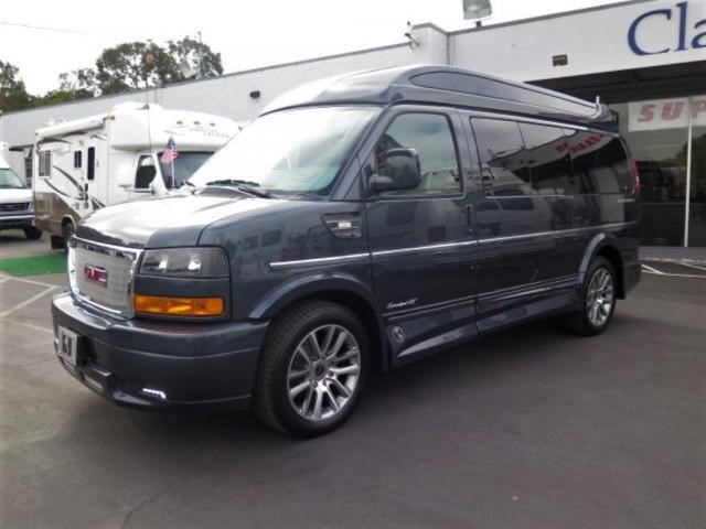 GMC Savana 