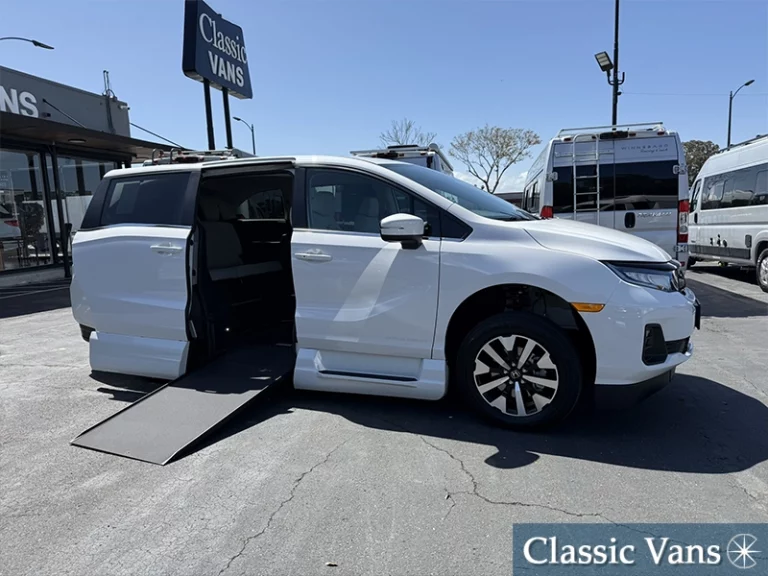 Honda Odyssey VMI New vs. Used: Compare and Contrast
